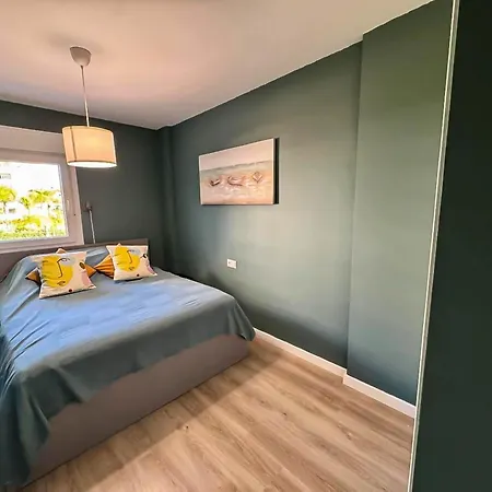 3 Bed Nueva Andalucia 5 Min Drive To Banus Apartment Marbella