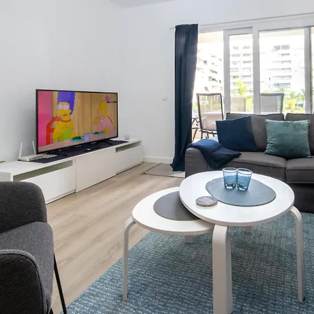 3 Bed Nueva Andalucia 5 Min Drive To Banus Apartment Marbella
