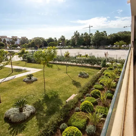 3 Bed Nueva Andalucia 5 Min Drive To Banus Apartment Marbella